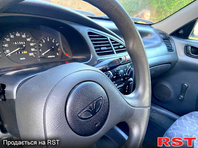Деу Ланос, об'ємом двигуна 1.5 л та пробігом 178 тис. км за 1200 $, фото 4 на Automoto.ua