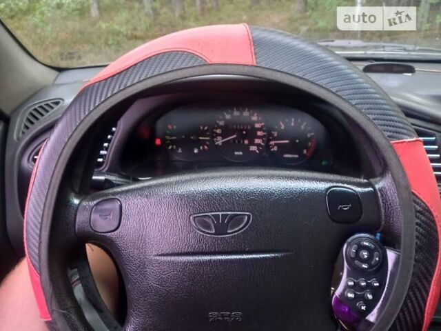 Деу Ланос, об'ємом двигуна 1.6 л та пробігом 285 тис. км за 2000 $, фото 5 на Automoto.ua