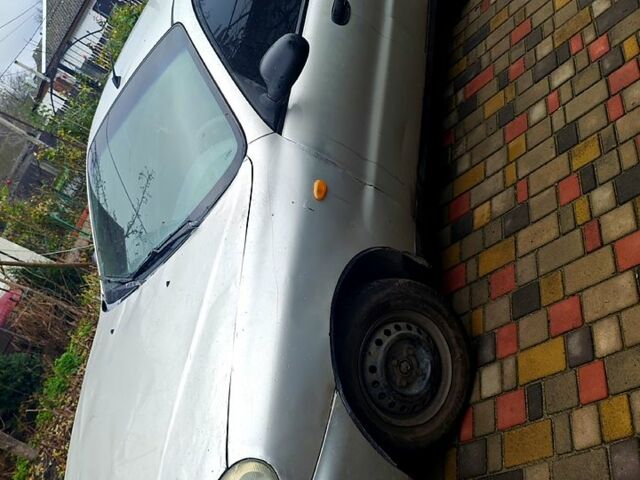 Дэу Ланос, объемом двигателя 1.5 л и пробегом 628 тыс. км за 1100 $, фото 3 на Automoto.ua