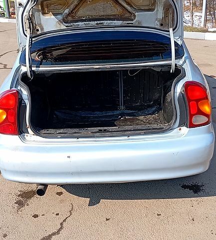 Дэу Ланос, объемом двигателя 15 л и пробегом 300 тыс. км за 1300 $, фото 4 на Automoto.ua