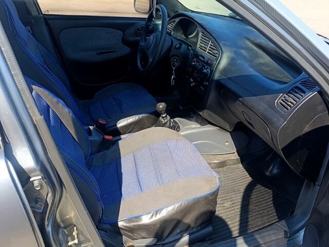 Дэу Ланос, объемом двигателя 1.5 л и пробегом 286 тыс. км за 1450 $, фото 4 на Automoto.ua