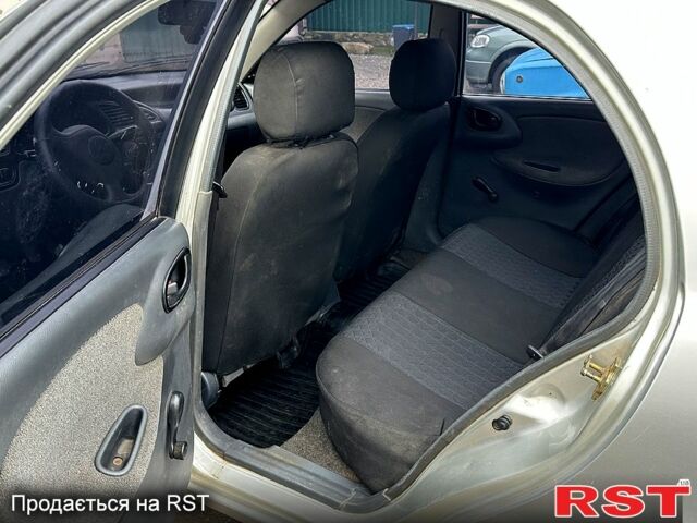 Дэу Ланос, объемом двигателя 1.5 л и пробегом 260 тыс. км за 1550 $, фото 2 на Automoto.ua