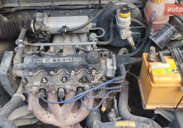 Дэу Ланос 2005 в Трускавце на Automoto.ua Дэу Ланос, объемом двигателя 1.5 л и пробегом 270 тыс. км за 1900 $, фото 5 на Automoto.ua