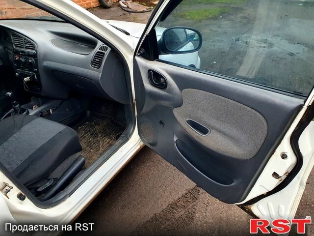 Дэу Ланос, объемом двигателя 1.5 л и пробегом 200 тыс. км за 2500 $, фото 3 на Automoto.ua