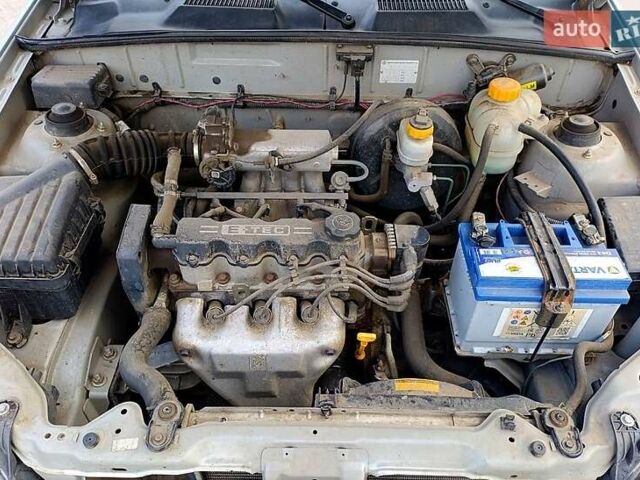 Деу Ланос, об'ємом двигуна 1.5 л та пробігом 55 тис. км за 4000 $, фото 5 на Automoto.ua