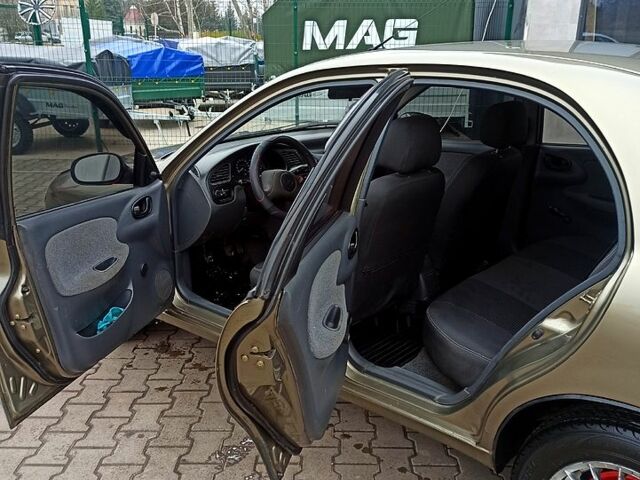 Дэу Ланос, объемом двигателя 1.5 л и пробегом 128 тыс. км за 3200 $, фото 9 на Automoto.ua