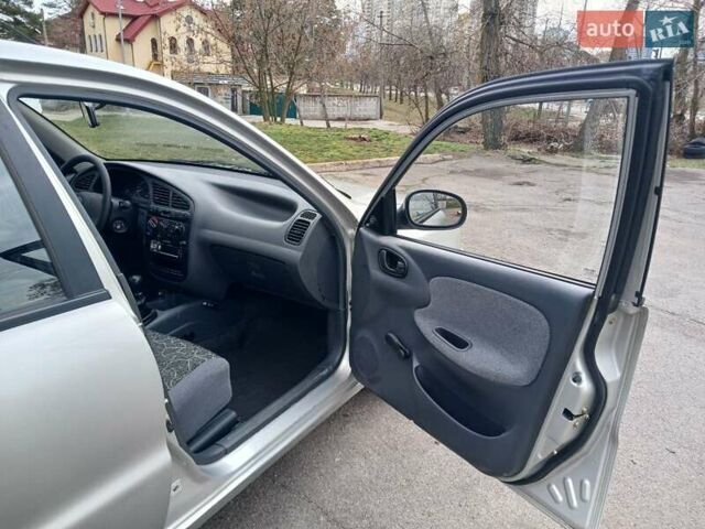 Дэу Ланос, объемом двигателя 1.5 л и пробегом 76 тыс. км за 3000 $, фото 5 на Automoto.ua