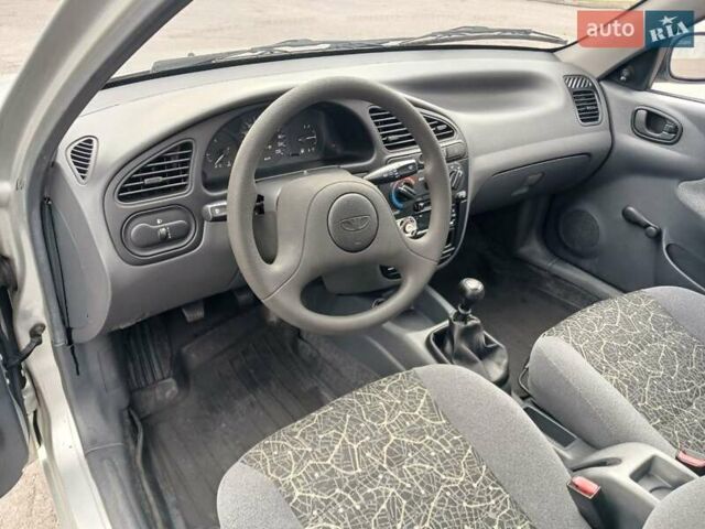 Дэу Ланос, объемом двигателя 1.5 л и пробегом 76 тыс. км за 3000 $, фото 6 на Automoto.ua