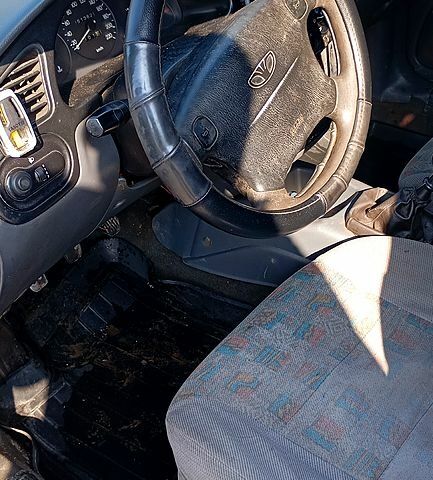 Дэу Ланос, объемом двигателя 15 л и пробегом 300 тыс. км за 1300 $, фото 6 на Automoto.ua