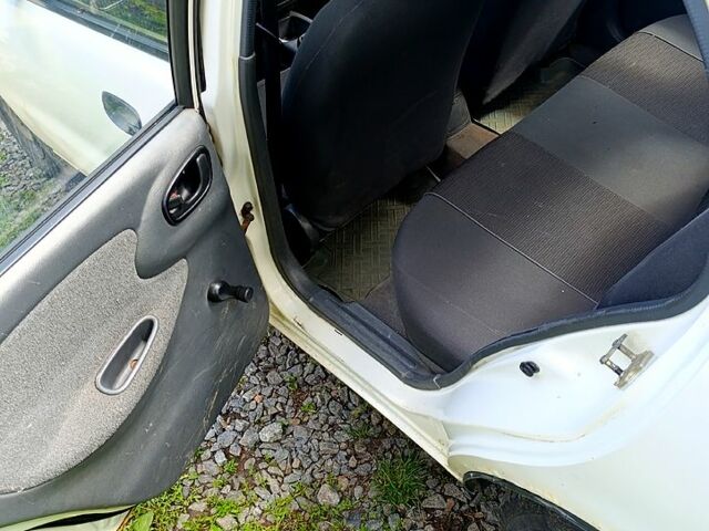 Деу Ланос, об'ємом двигуна 1.5 л та пробігом 222 тис. км за 1300 $, фото 4 на Automoto.ua
