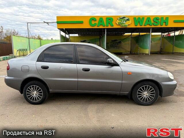 Дэу Ланос, объемом двигателя 1.5 л и пробегом 195 тыс. км за 1950 $, фото 4 на Automoto.ua