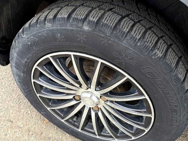 Дэу Ланос, объемом двигателя 1.5 л и пробегом 195 тыс. км за 1950 $, фото 6 на Automoto.ua