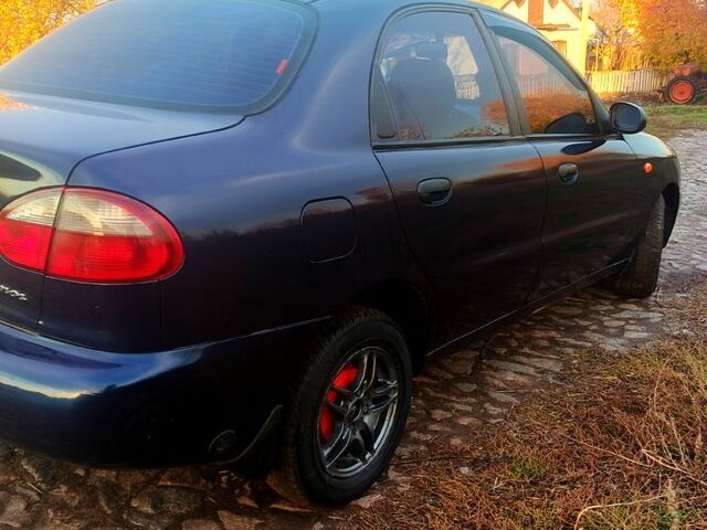 Дэу Ланос, объемом двигателя 1.5 л и пробегом 257 тыс. км за 2200 $, фото 5 на Automoto.ua