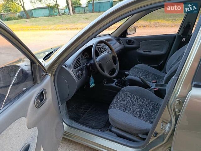 Дэу Ланос, объемом двигателя 1.6 л и пробегом 240 тыс. км за 2200 $, фото 8 на Automoto.ua