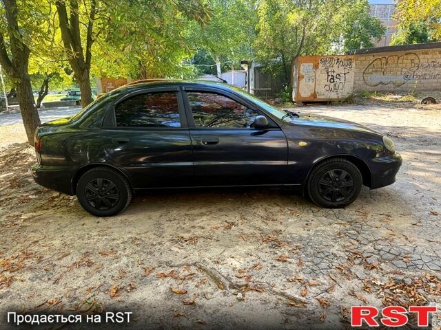 Дэу Ланос, объемом двигателя 1.5 л и пробегом 220 тыс. км за 1950 $, фото 1 на Automoto.ua