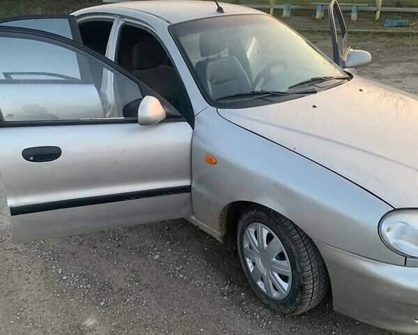Дэу Ланос, объемом двигателя 1.3 л и пробегом 200 тыс. км за 1200 $, фото 3 на Automoto.ua