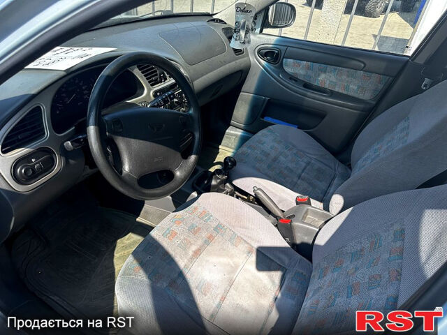 Дэу Ланос, объемом двигателя 1.6 л и пробегом 180 тыс. км за 3000 $, фото 4 на Automoto.ua