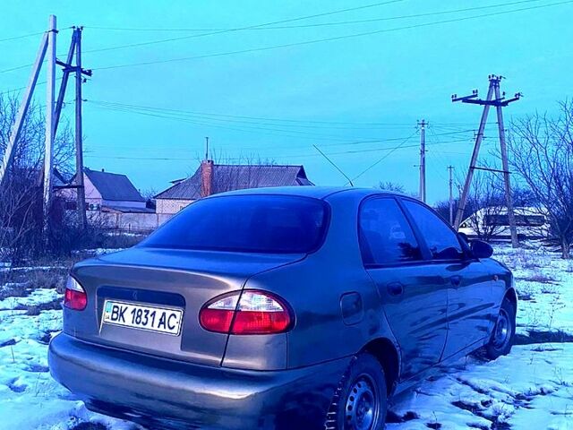 Дэу Ланос, объемом двигателя 15 л и пробегом 175 тыс. км за 1950 $, фото 1 на Automoto.ua