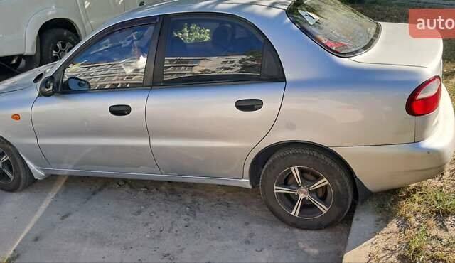 Дэу Ланос, объемом двигателя 1.5 л и пробегом 243 тыс. км за 1700 $, фото 4 на Automoto.ua