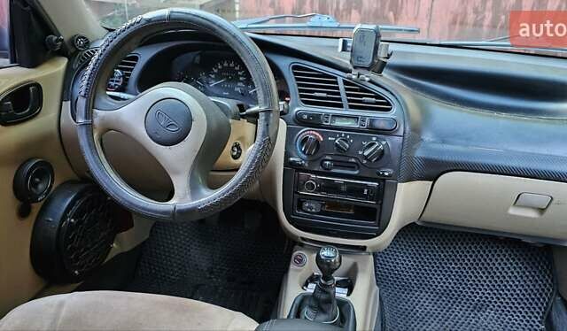 Дэу Ланос, объемом двигателя 1.5 л и пробегом 250 тыс. км за 2000 $, фото 4 на Automoto.ua