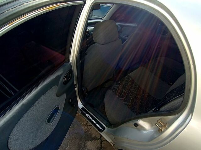 Дэу Ланос, объемом двигателя 1.5 л и пробегом 150 тыс. км за 1950 $, фото 3 на Automoto.ua