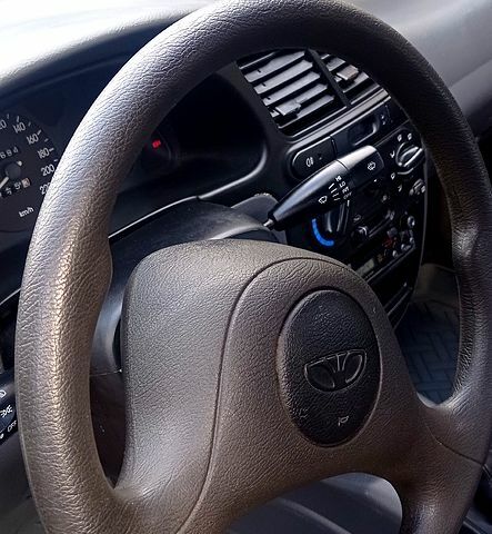 Деу Ланос, об'ємом двигуна 1.5 л та пробігом 71 тис. км за 3500 $, фото 8 на Automoto.ua