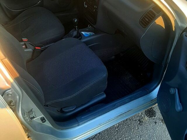 Деу Ланос, об'ємом двигуна 1.5 л та пробігом 181 тис. км за 2400 $, фото 5 на Automoto.ua