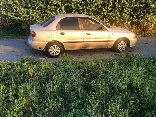 Деу Ланос, об'ємом двигуна 1.5 л та пробігом 181 тис. км за 2400 $, фото 2 на Automoto.ua