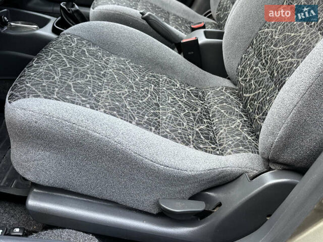 Дэу Ланос, объемом двигателя 1.5 л и пробегом 53 тыс. км за 3750 $, фото 16 на Automoto.ua