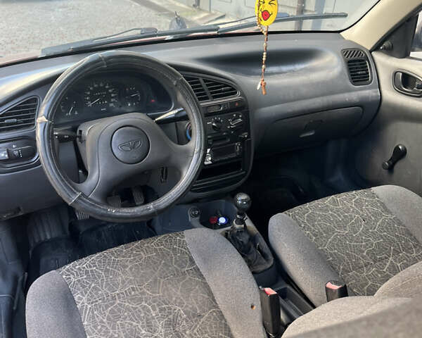 Дэу Ланос, объемом двигателя 1.5 л и пробегом 210 тыс. км за 1700 $, фото 6 на Automoto.ua