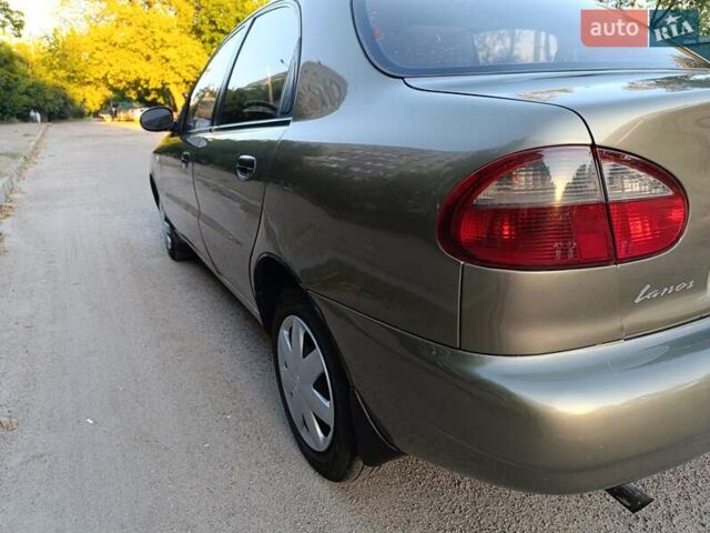 Дэу Ланос, объемом двигателя 1.6 л и пробегом 240 тыс. км за 2200 $, фото 1 на Automoto.ua