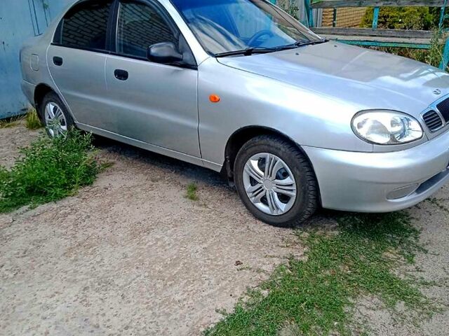 Дэу Ланос, объемом двигателя 1.5 л и пробегом 162 тыс. км за 2000 $, фото 1 на Automoto.ua