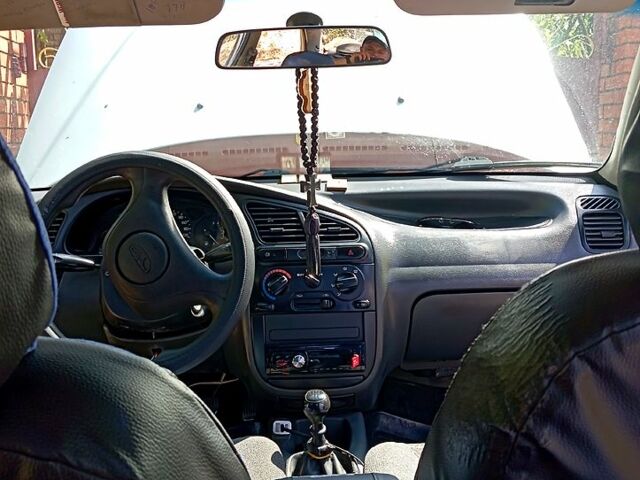 Дэу Ланос, объемом двигателя 1.5 л и пробегом 280 тыс. км за 1700 $, фото 1 на Automoto.ua