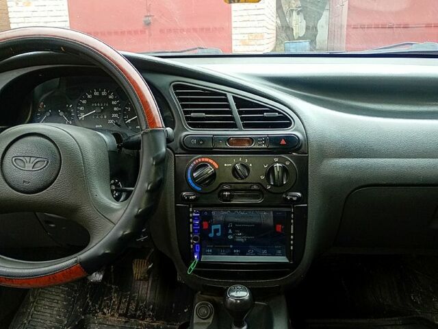 Дэу Ланос, объемом двигателя 1.5 л и пробегом 250 тыс. км за 1600 $, фото 5 на Automoto.ua