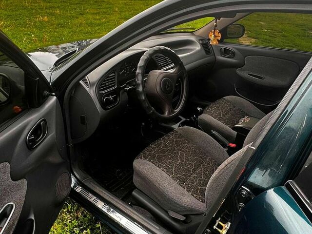 Деу Ланос, об'ємом двигуна 1.6 л та пробігом 184 тис. км за 2900 $, фото 4 на Automoto.ua
