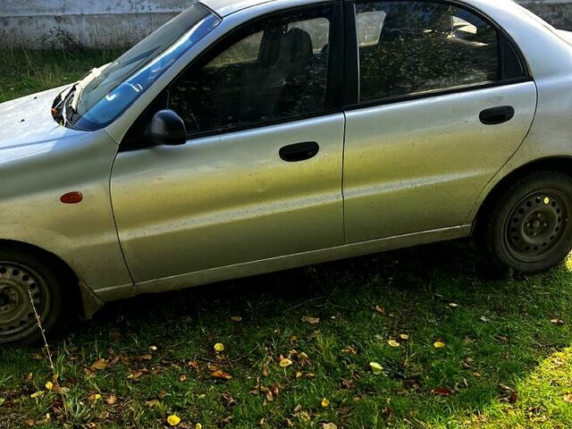 Дэу Ланос, объемом двигателя 1.5 л и пробегом 210 тыс. км за 1500 $, фото 2 на Automoto.ua