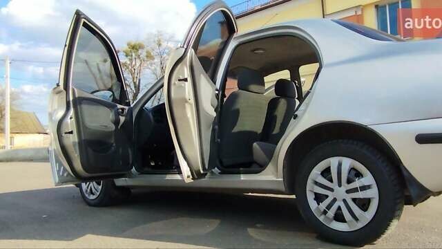 Дэу Ланос, объемом двигателя 1.6 л и пробегом 238 тыс. км за 2800 $, фото 13 на Automoto.ua