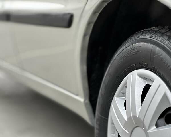 Деу Ланос, об'ємом двигуна 1.5 л та пробігом 270 тис. км за 1999 $, фото 4 на Automoto.ua