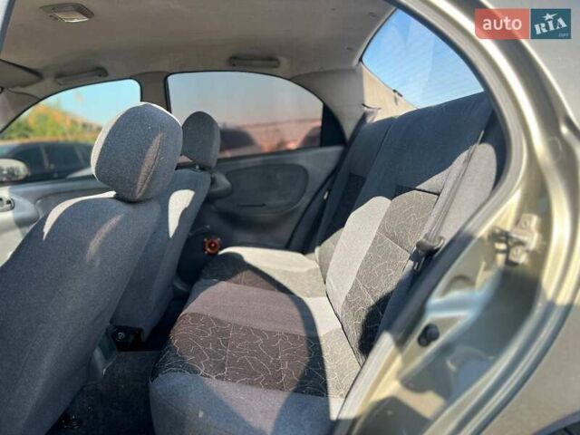Дэу Ланос, объемом двигателя 1.5 л и пробегом 190 тыс. км за 2390 $, фото 16 на Automoto.ua