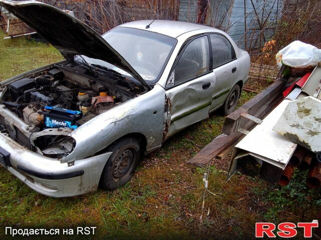 Дэу Ланос, объемом двигателя 1.5 л и пробегом 195 тыс. км за 650 $, фото 4 на Automoto.ua