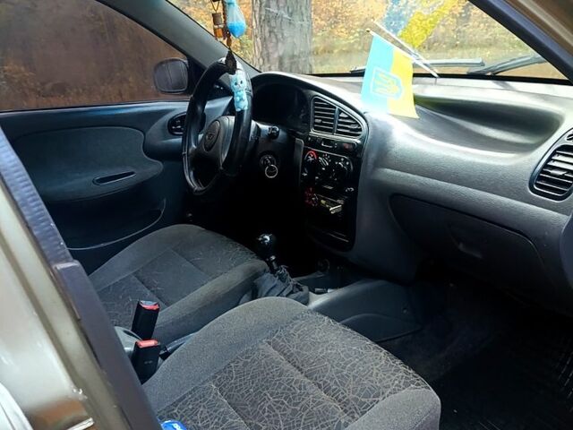 Дэу Ланос, объемом двигателя 1.5 л и пробегом 350 тыс. км за 1200 $, фото 2 на Automoto.ua