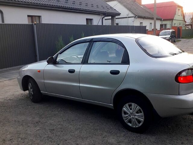 Дэу Ланос, объемом двигателя 1.5 л и пробегом 188 тыс. км за 2499 $, фото 2 на Automoto.ua