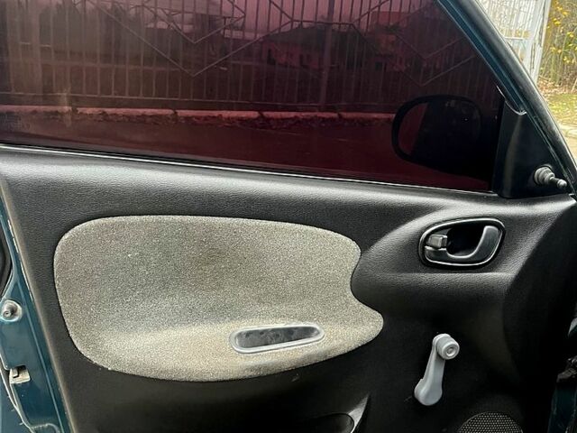 Дэу Ланос, объемом двигателя 1.4 л и пробегом 250 тыс. км за 1700 $, фото 4 на Automoto.ua