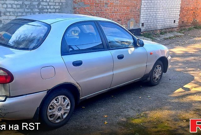 Дэу Ланос, объемом двигателя 1.4 л и пробегом 262 тыс. км за 1100 $, фото 3 на Automoto.ua