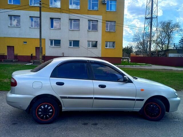 Деу Ланос, об'ємом двигуна 15 л та пробігом 140 тис. км за 2450 $, фото 4 на Automoto.ua