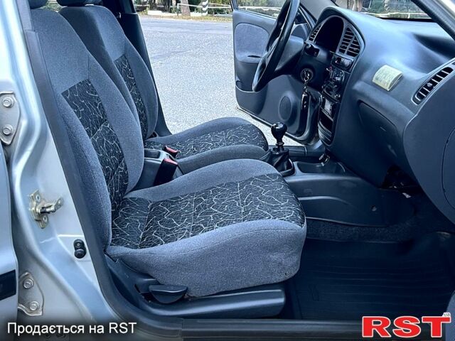 Деу Ланос, об'ємом двигуна 1.5 л та пробігом 155 тис. км за 2900 $, фото 6 на Automoto.ua