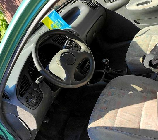 Деу Ланос, об'ємом двигуна 1.6 л та пробігом 0 тис. км за 1200 $, фото 2 на Automoto.ua