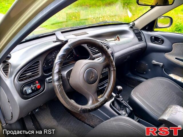 Дэу Ланос, объемом двигателя 1.6 л и пробегом 300 тыс. км за 2700 $, фото 3 на Automoto.ua
