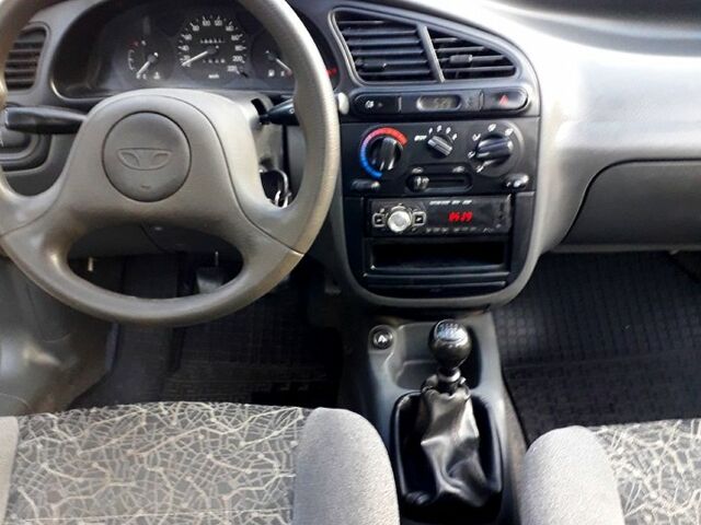 Дэу Ланос, объемом двигателя 1.5 л и пробегом 188 тыс. км за 2499 $, фото 13 на Automoto.ua