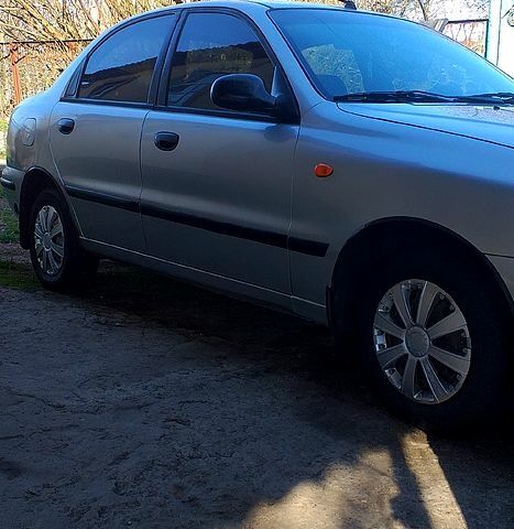 Дэу Ланос, объемом двигателя 14 л и пробегом 250 тыс. км за 2500 $, фото 3 на Automoto.ua